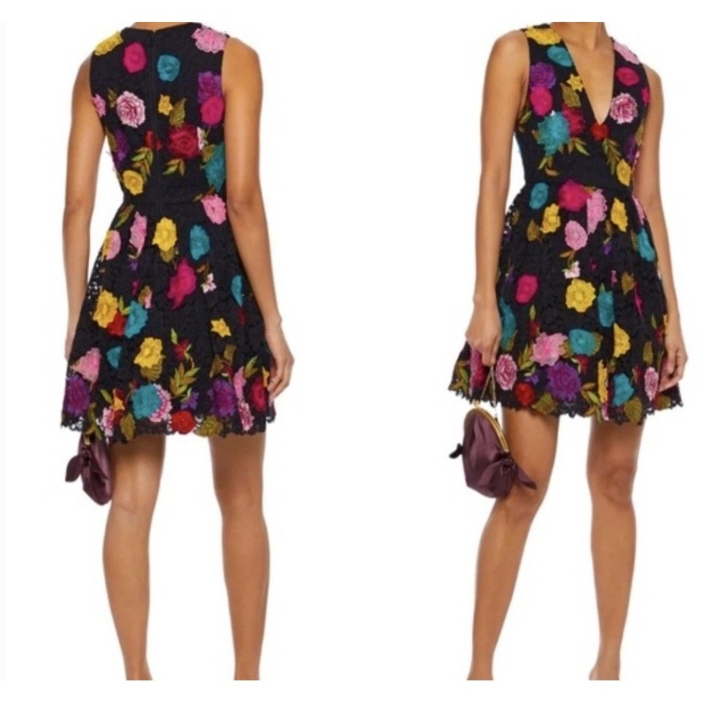 Alice Olivia Black Floral Embroidered Lace V-Neck Cocktail Mini Dress Becca Pouf